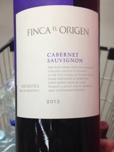 VINO TINTO FINCA EL ORIGEN VARIETAL CABER. SAUVIGN